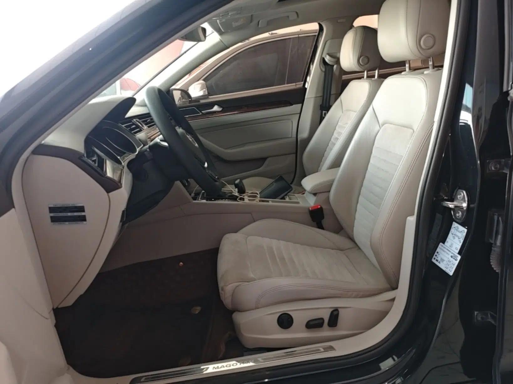Volkswagen Magotan 2017 330TSI DSG Luxury Model — миниатюра 17