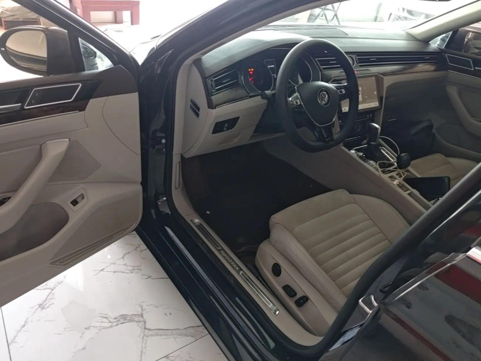 Volkswagen Magotan 2017 330TSI DSG Luxury Model — миниатюра 18