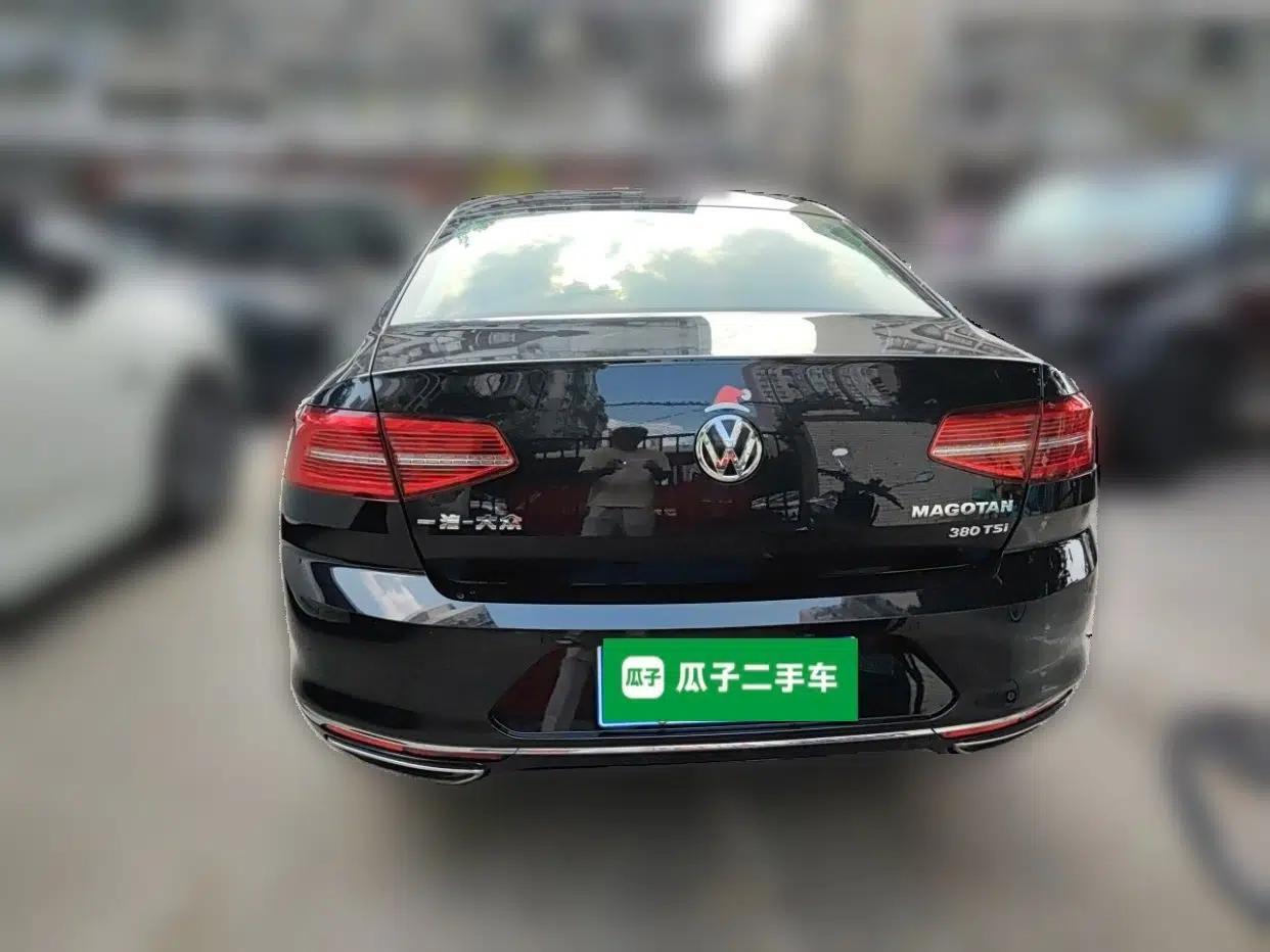 Volkswagen Magotan 2017 380TSI DSG Luxury Model — миниатюра 5