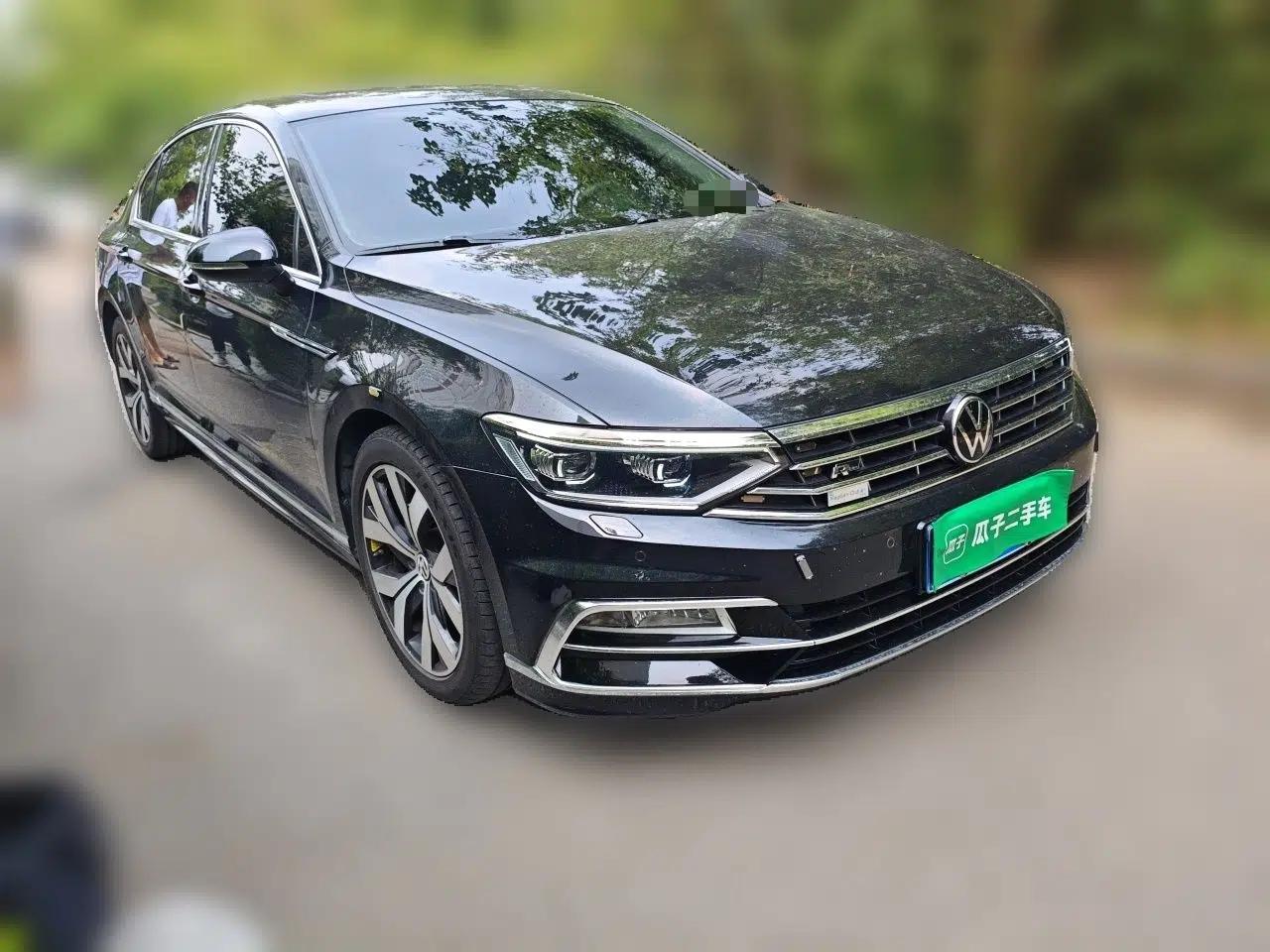 Volkswagen Magotan 2020 330TSI DSG Leading Model — миниатюра 3