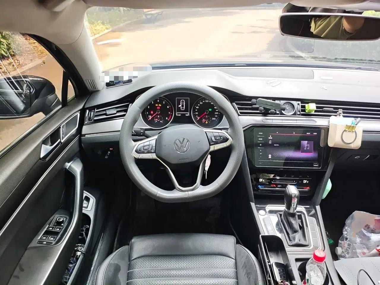 Volkswagen Magotan 2020 330TSI DSG Leading Model — миниатюра 10