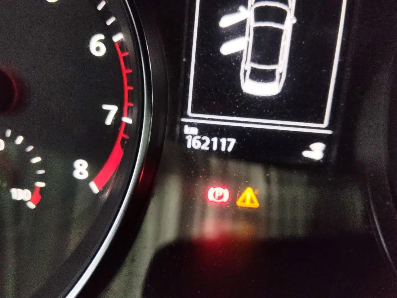 Volkswagen Magotan 2017 330TSI DSG Luxury Model — миниатюра 12