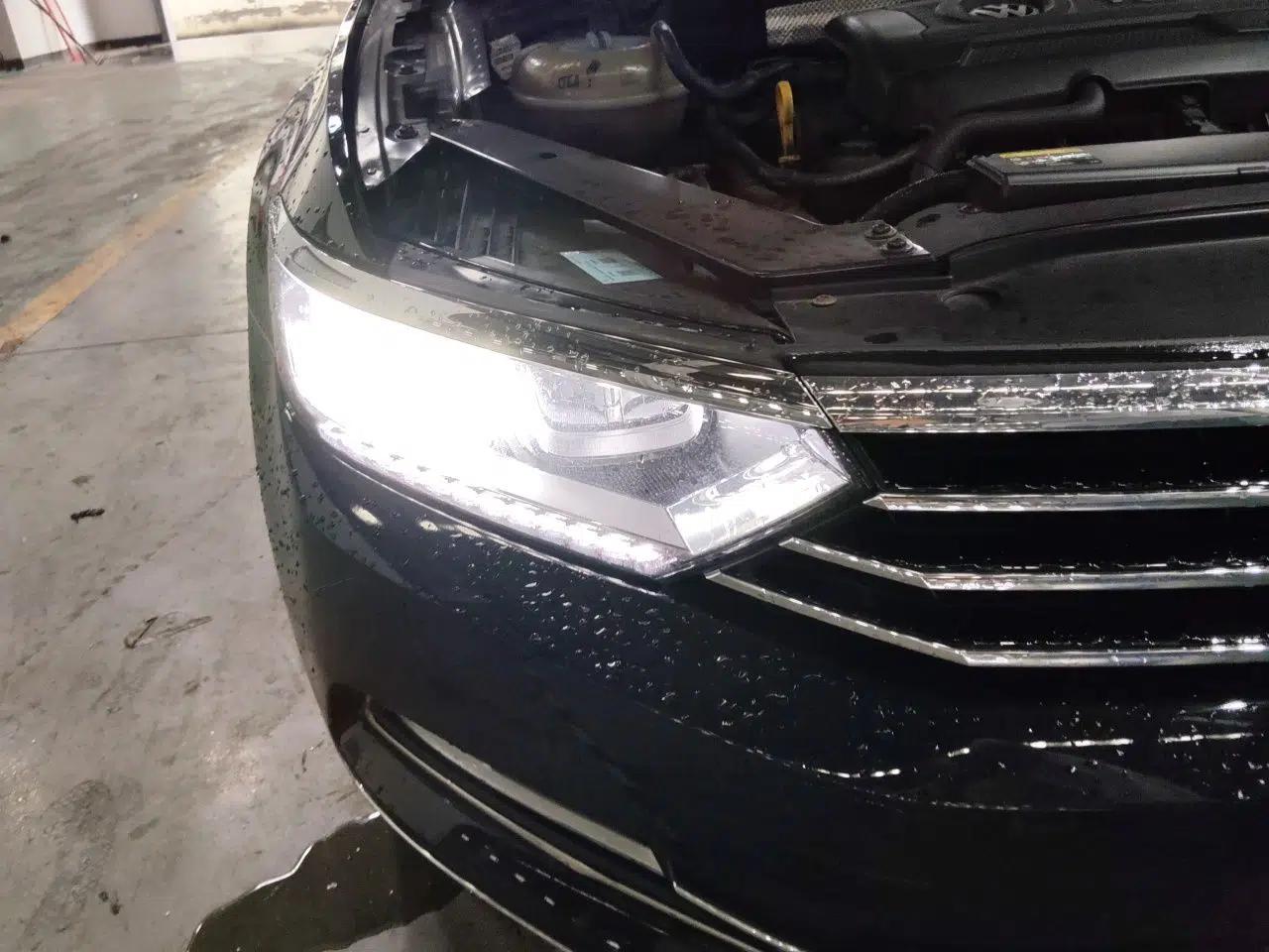 Volkswagen Magotan 2017 330TSI DSG Luxury Model — миниатюра 7