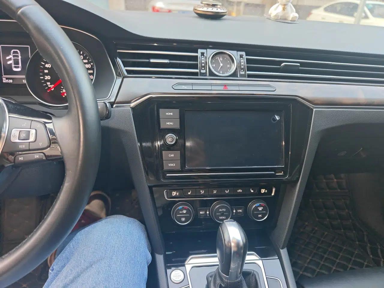 Volkswagen Magotan 2019 330TSI DSG Luxury Version China VI Standard — миниатюра 13