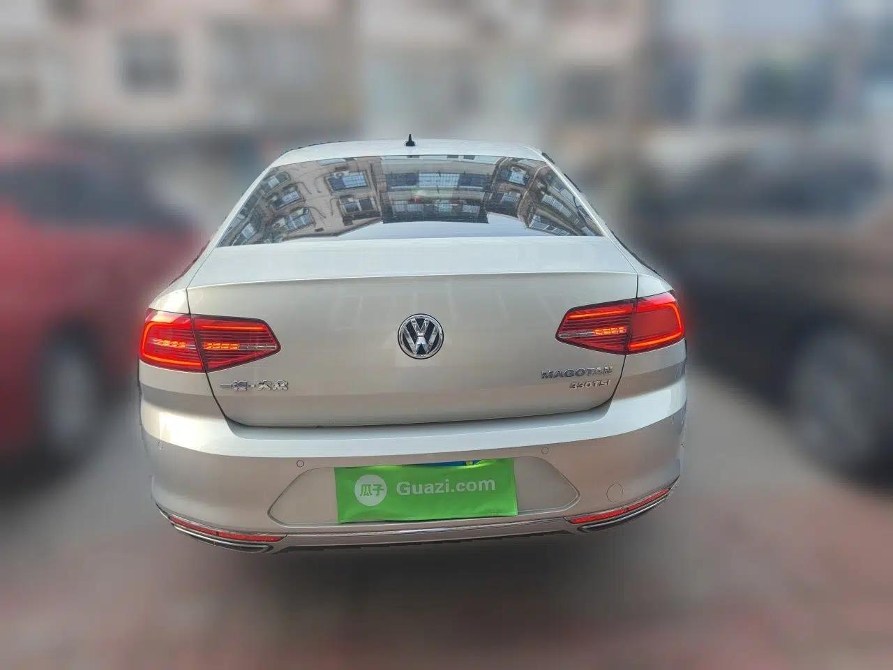 Volkswagen Magotan 2019 330TSI DSG Luxury Version China VI Standard — миниатюра 5