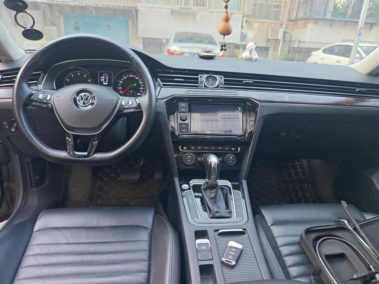 Volkswagen Magotan 2019 330TSI DSG Luxury Version China VI Standard — миниатюра 9