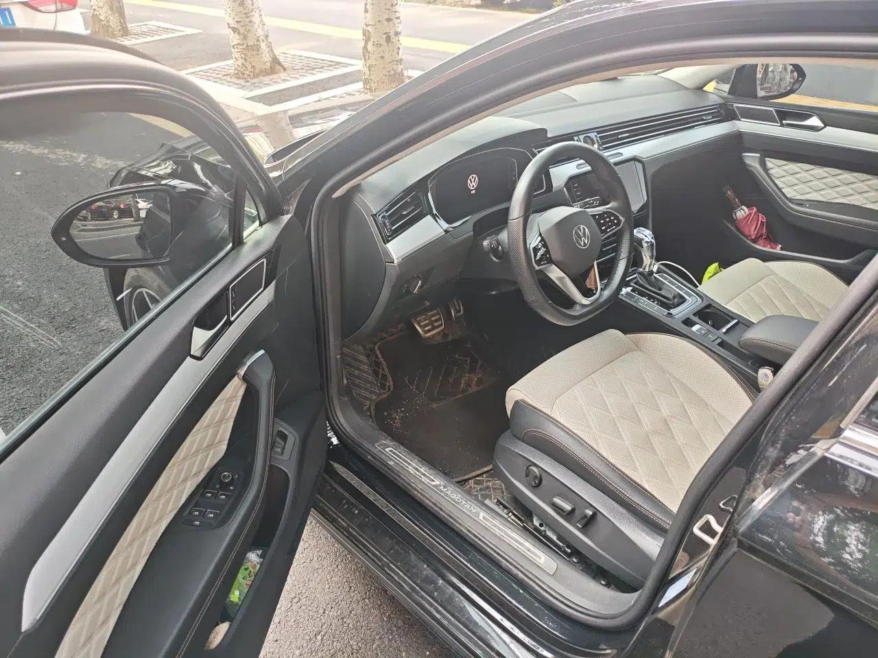 Volkswagen Magotan 2023 2 Million Units Commemorative Edition 330TSI DSG Luxury Version — миниатюра 16