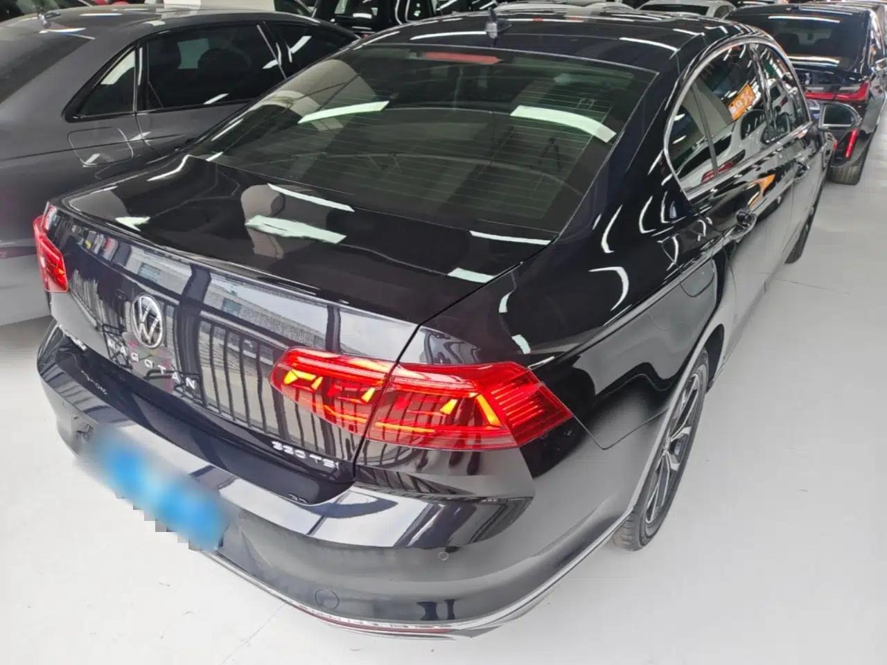 Volkswagen Magotan 2020 330TSI DSG Luxury Edition — миниатюра 6