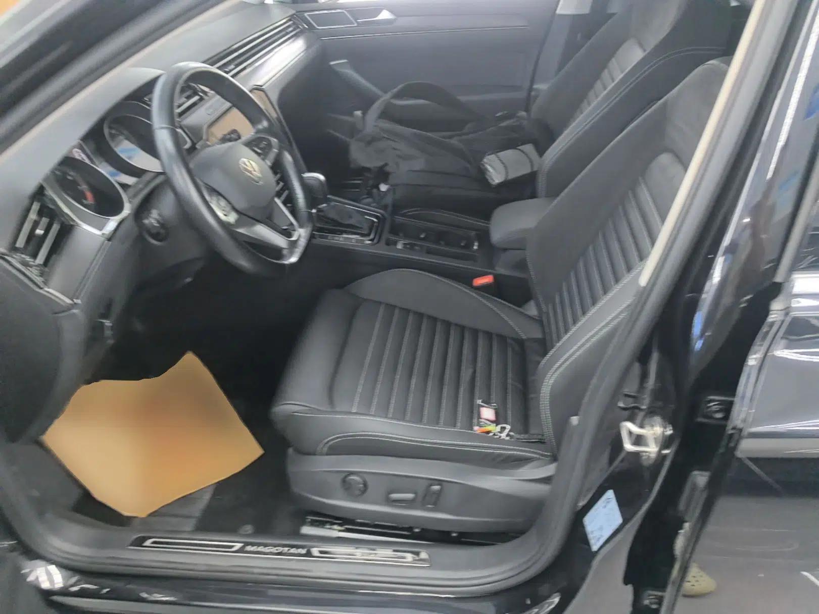Volkswagen Magotan 2020 330TSI DSG Leading Model — миниатюра 17
