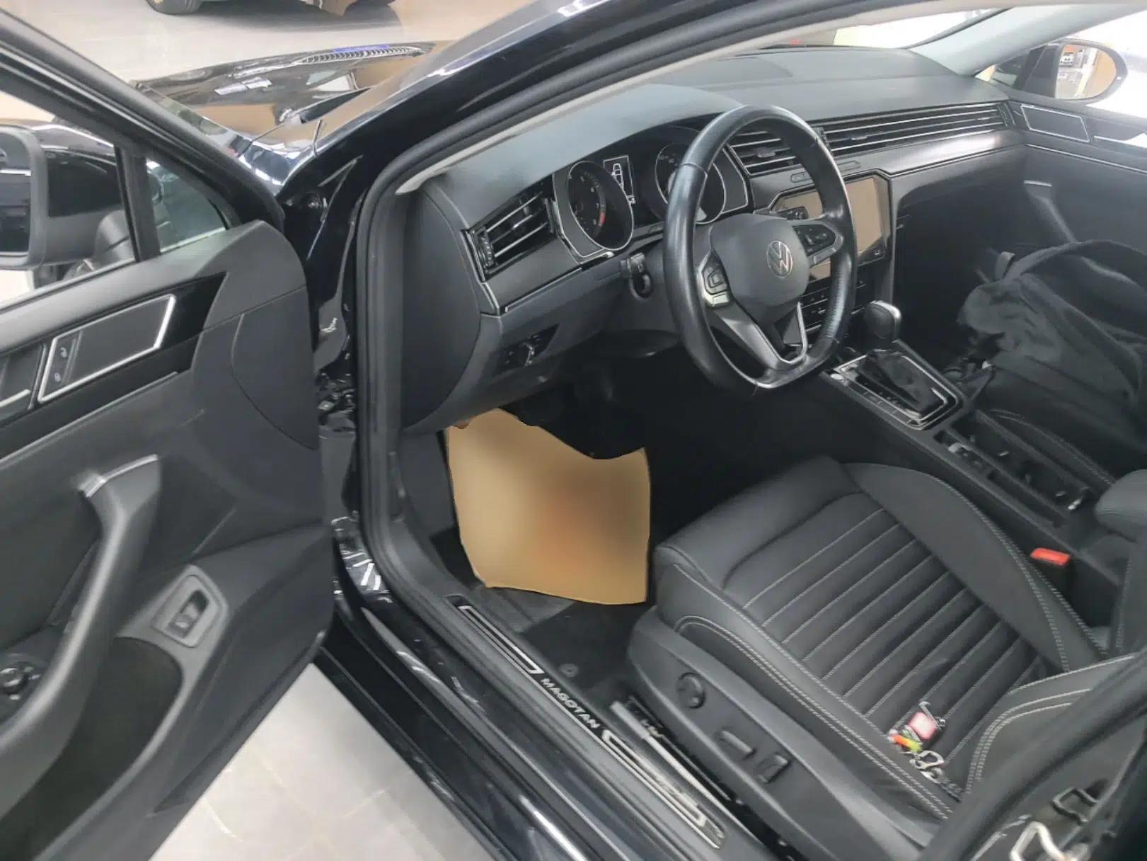 Volkswagen Magotan 2020 330TSI DSG Leading Model — миниатюра 18