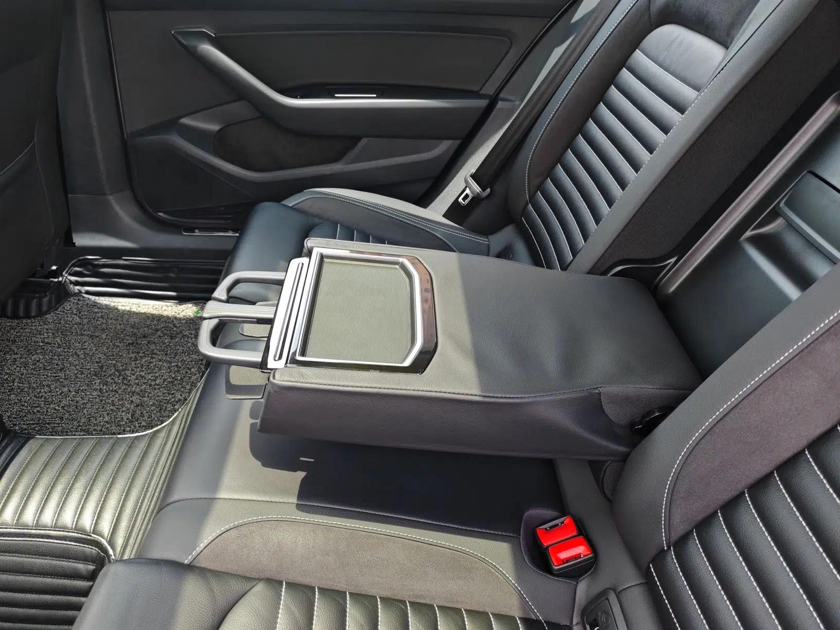 Volkswagen Magotan 2020 330TSI DSG Leading Model — миниатюра 17