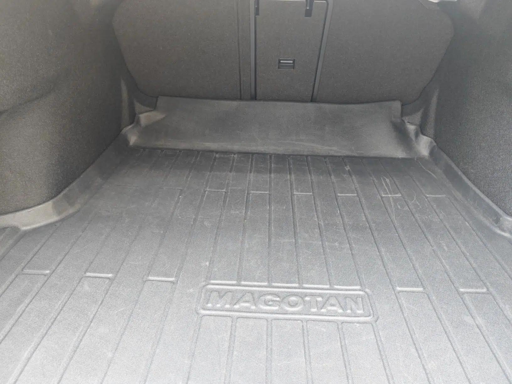 Volkswagen Magotan 2020 330TSI DSG Leading Model — миниатюра 19