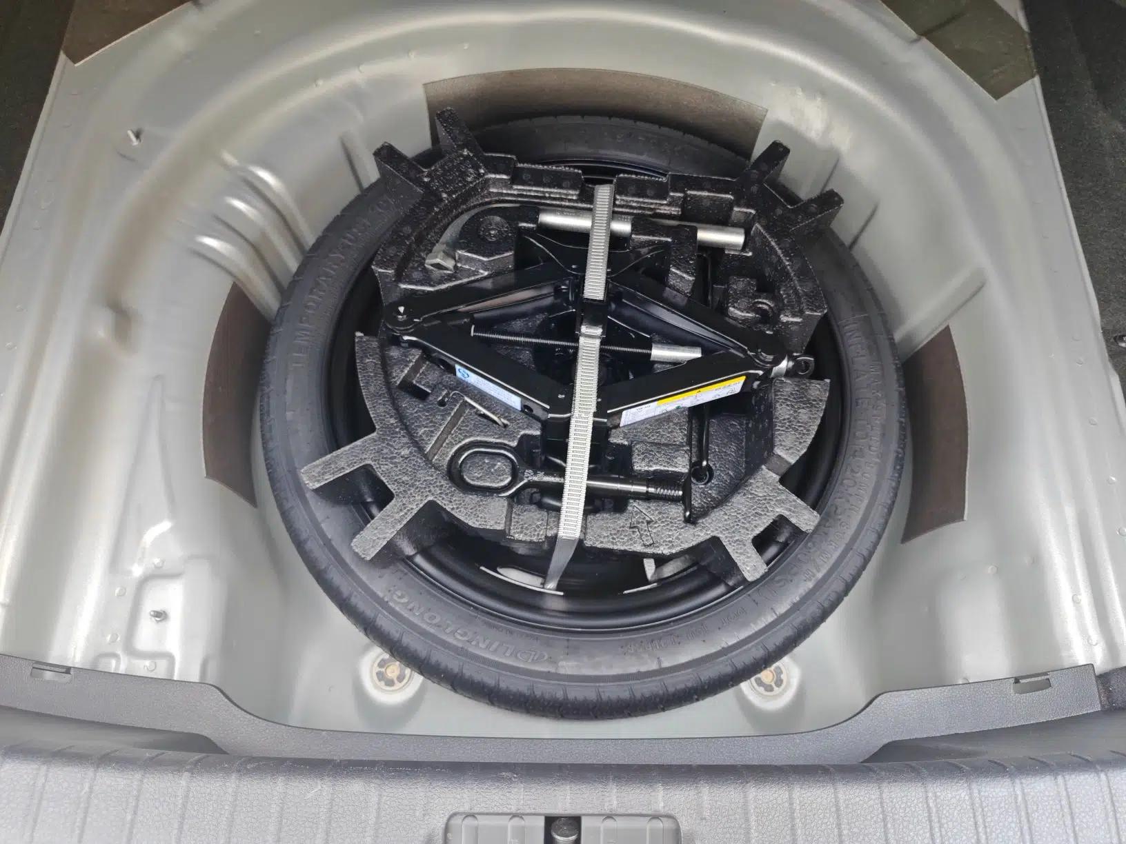 Volkswagen Magotan 2020 330TSI DSG Leading Model — миниатюра 20