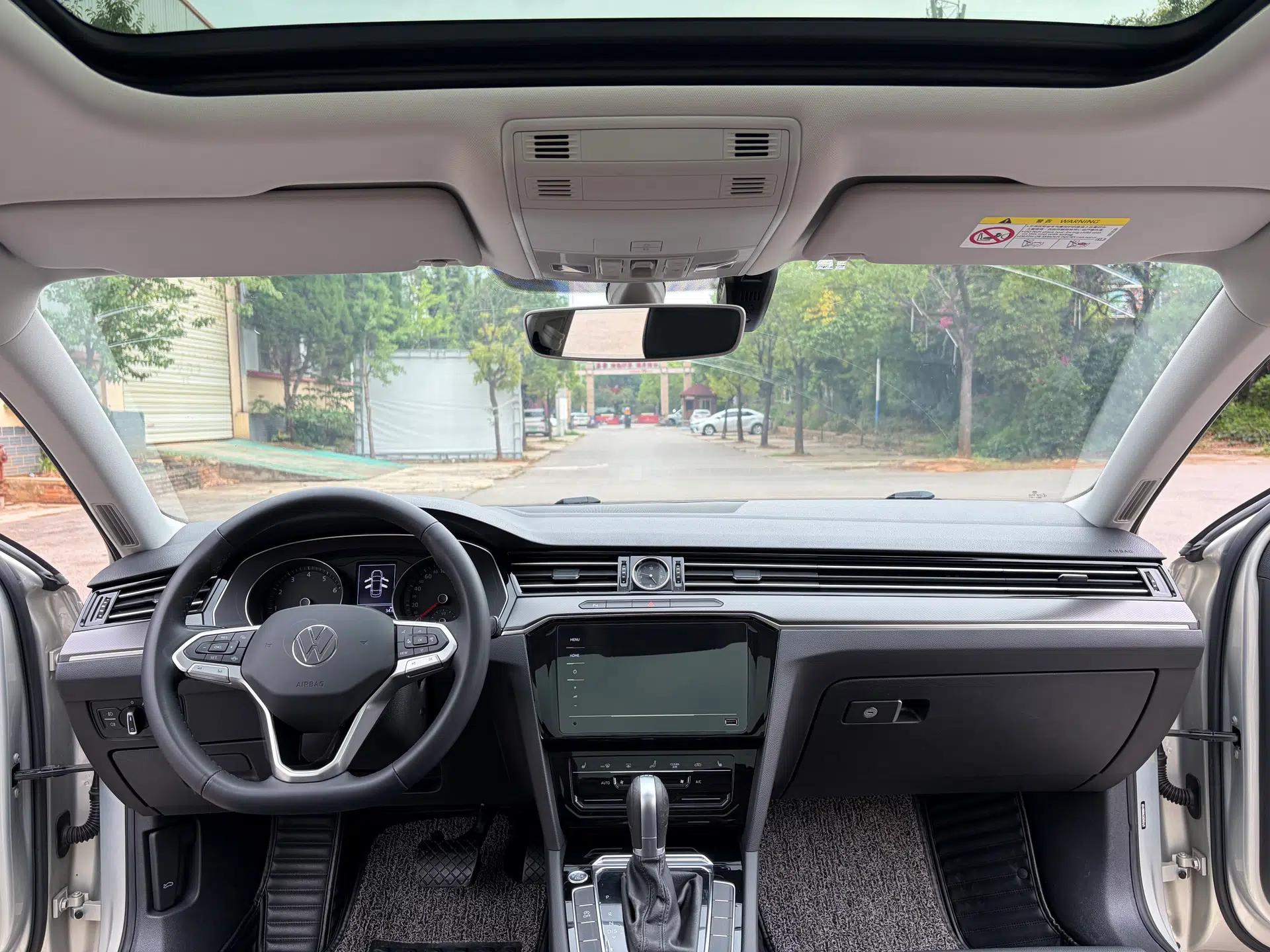 Volkswagen Magotan 2020 330TSI DSG Leading Model — миниатюра 9
