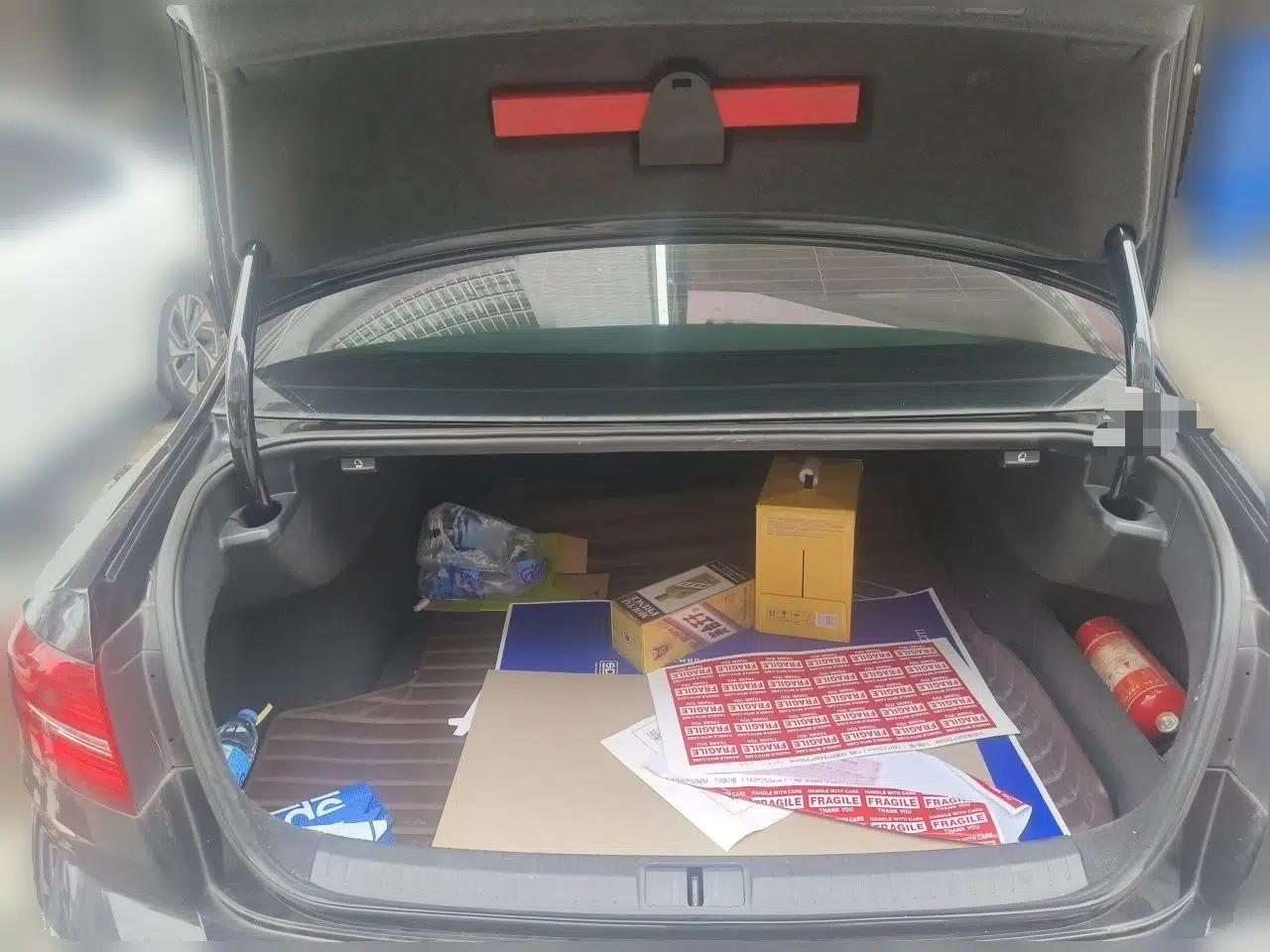 Volkswagen Magotan 2019 330TSI DSG Luxury Model China V Standard — миниатюра 19