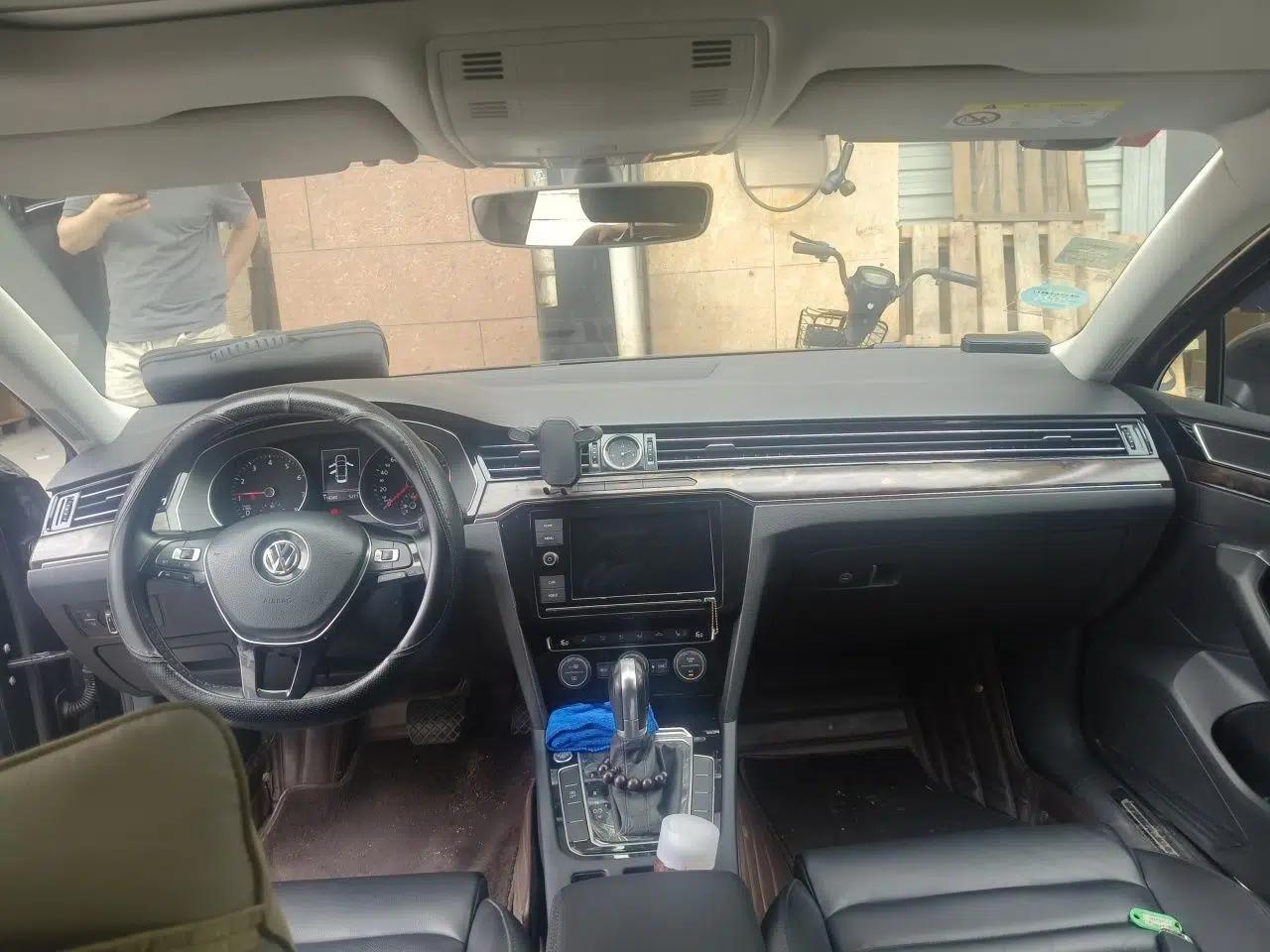 Volkswagen Magotan 2019 330TSI DSG Luxury Model China V Standard — миниатюра 9