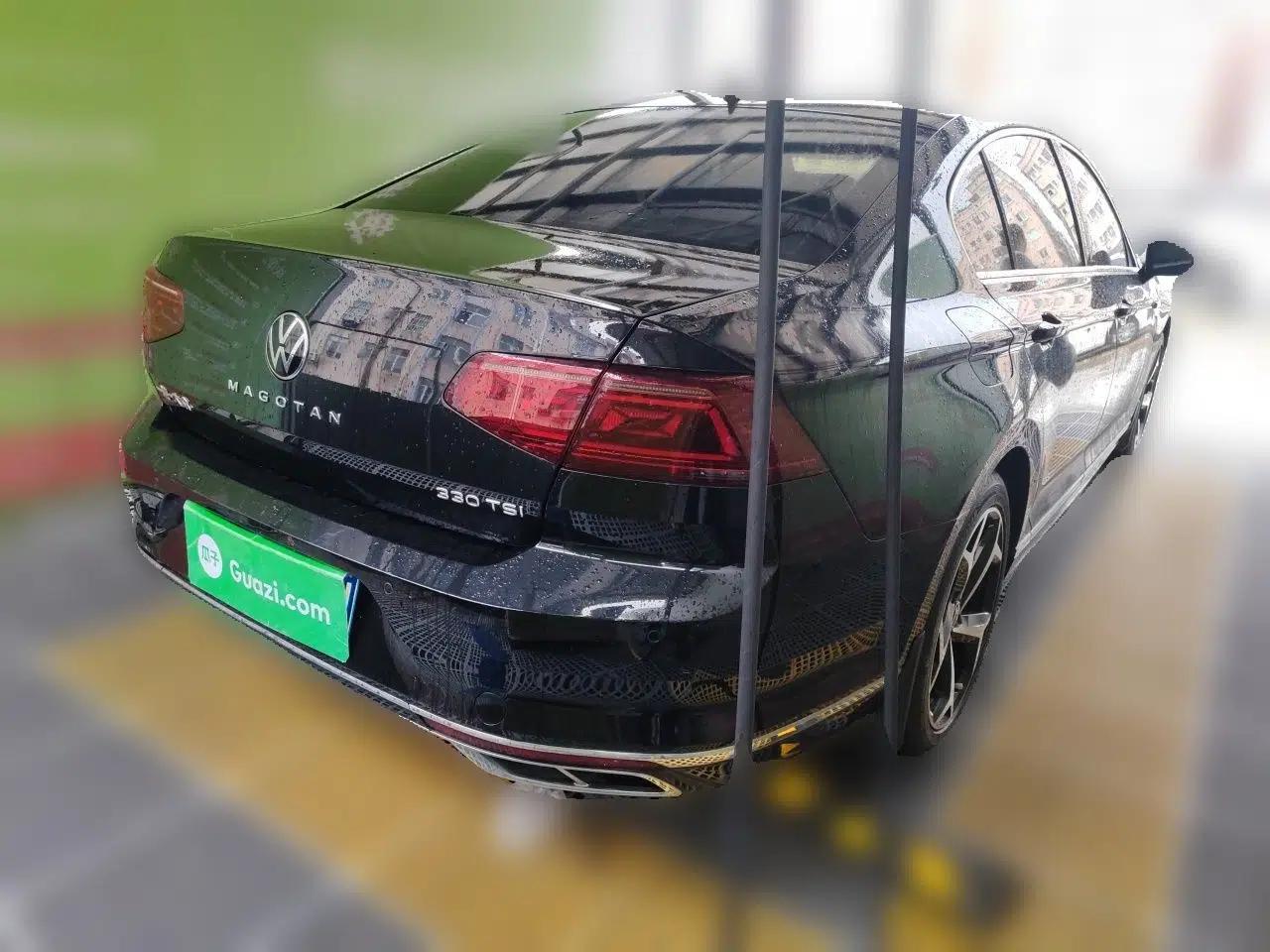 Volkswagen Magotan 2023 2 Million Units Commemorative Edition 330TSI DSG Luxury Version — миниатюра 6