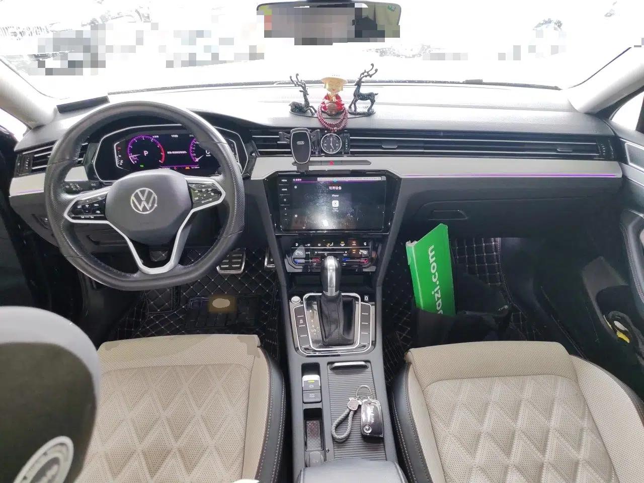 Volkswagen Magotan 2023 2 Million Units Commemorative Edition 330TSI DSG Luxury Version — миниатюра 9