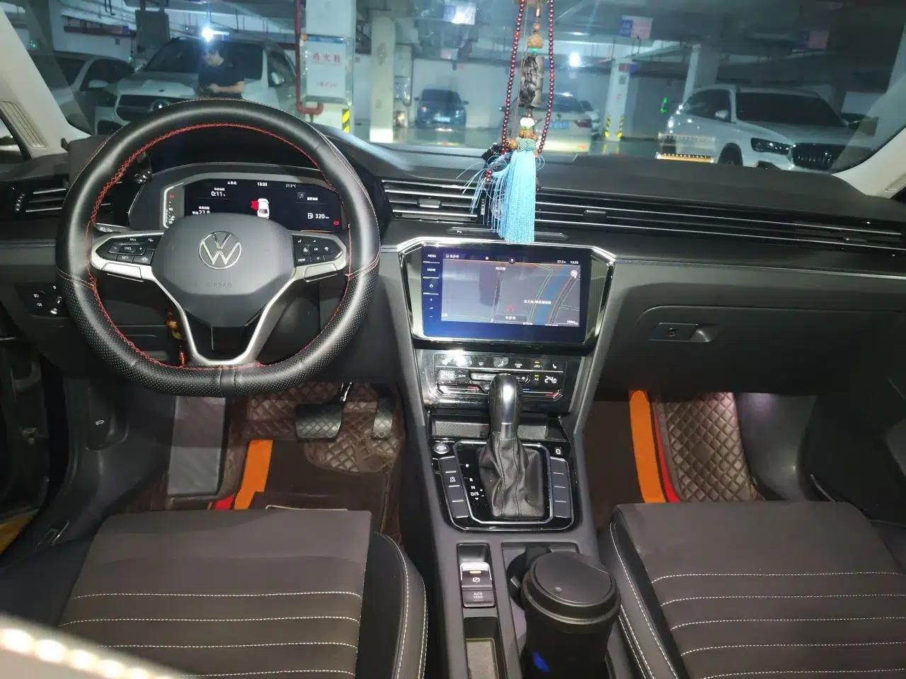 Volkswagen Magotan 2021 330TSI DSG 30th Anniversary Edition — миниатюра 13
