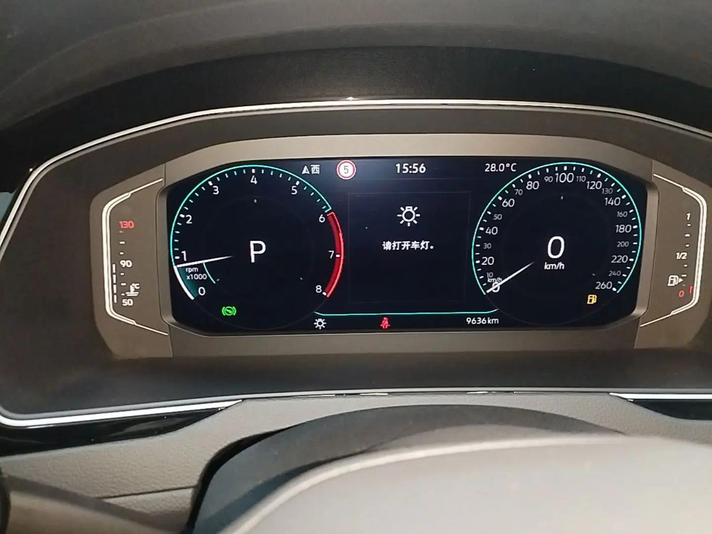 Volkswagen Magotan 2025 Zhongxiang Version 330TSI DSG Luxury Edition — миниатюра 14