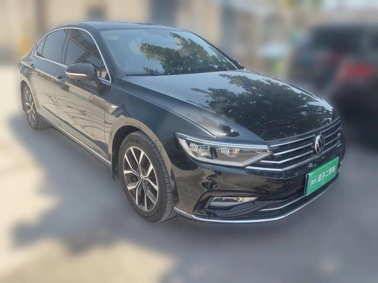 Volkswagen Magotan 2021 330TSI DSG 30th Anniversary Edition — миниатюра 3