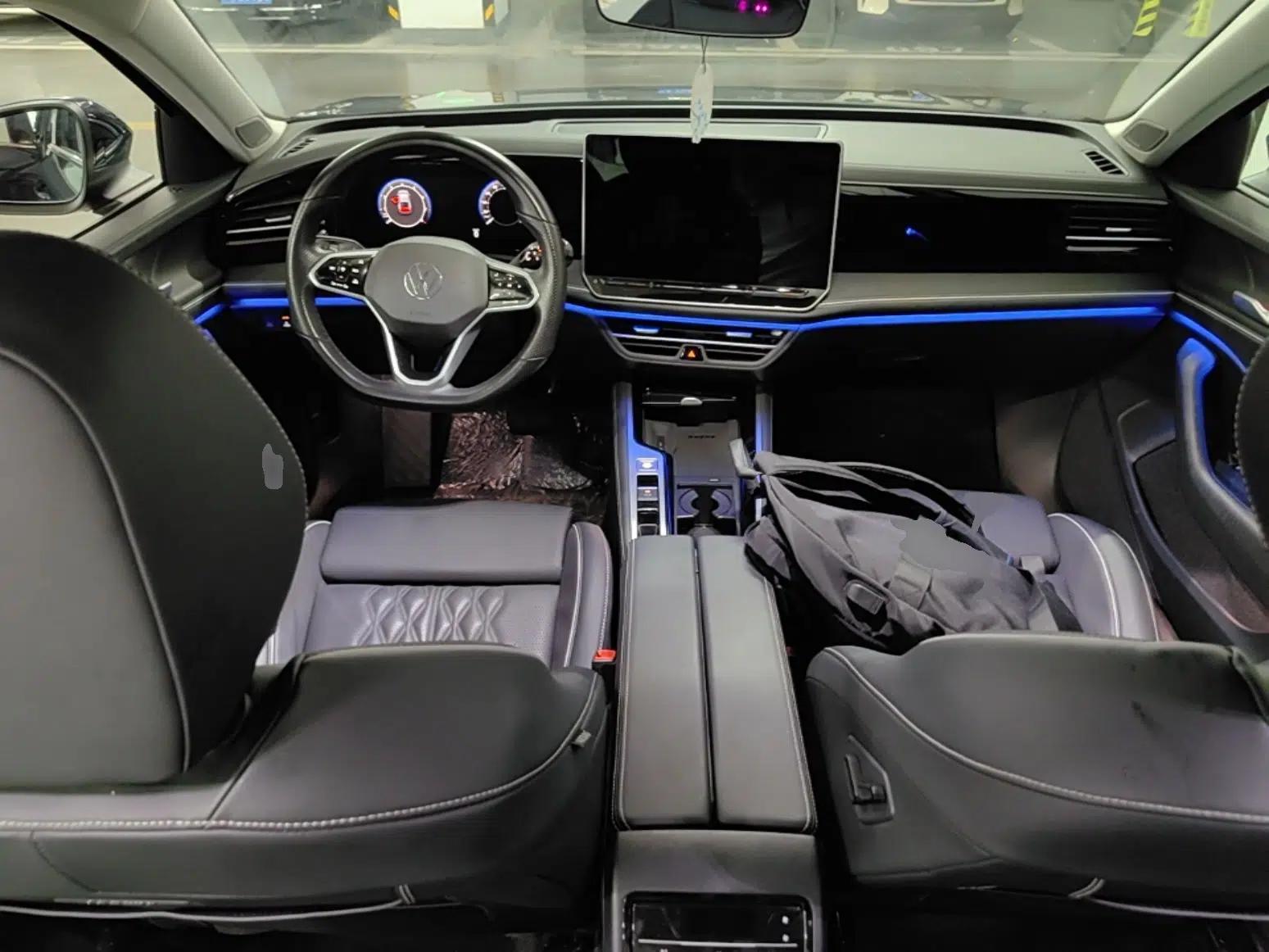 Volkswagen Magotan 2024 380TSI DSG Ultimate Edition — миниатюра 12