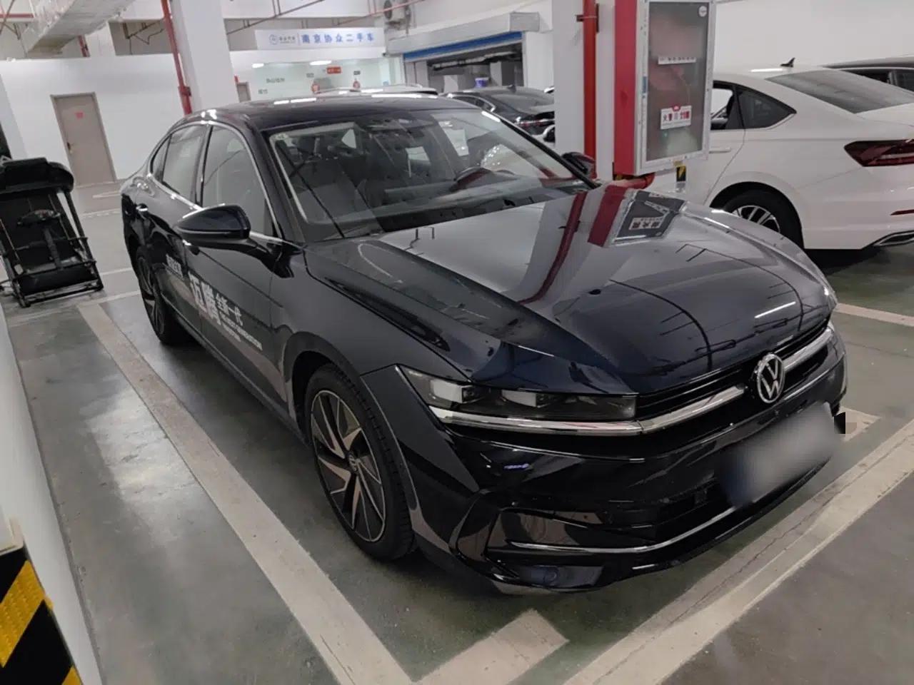 Volkswagen Magotan 2024 380TSI DSG Ultimate Edition — миниатюра 3