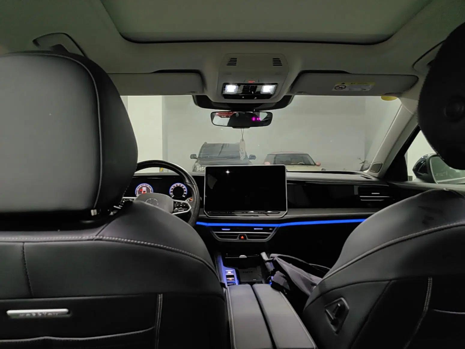 Volkswagen Magotan 2024 380TSI DSG Ultimate Edition — миниатюра 21