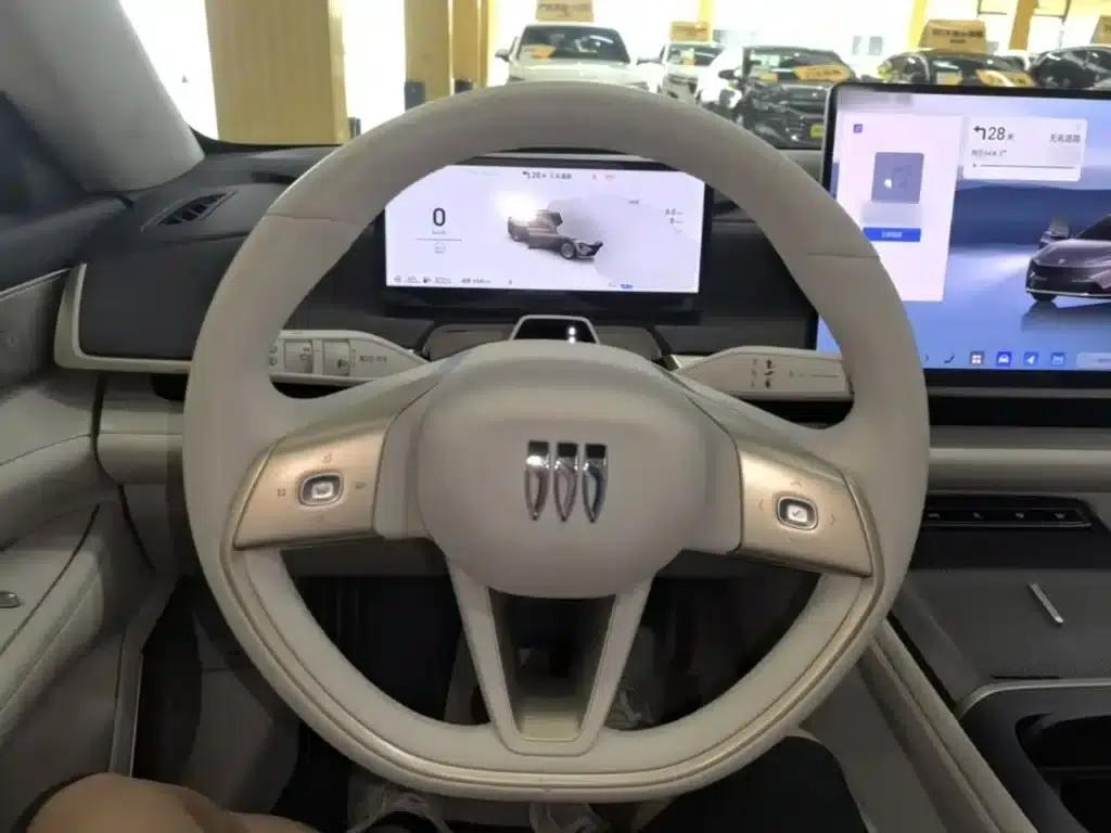Buick Avenir 2025 — миниатюра 11