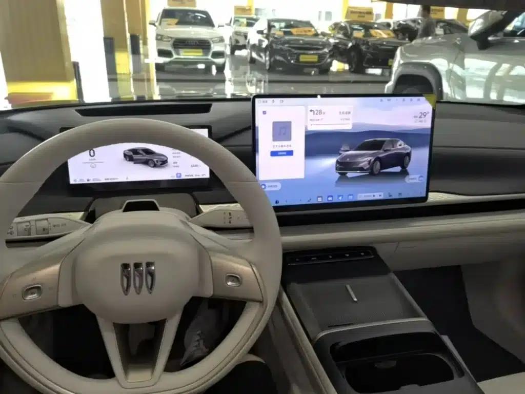 Buick Avenir 2025 — миниатюра 10