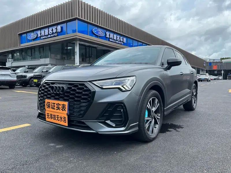 Audi Q3 Sportback 2022 40 TFSI Fashion Edition — миниатюра 1