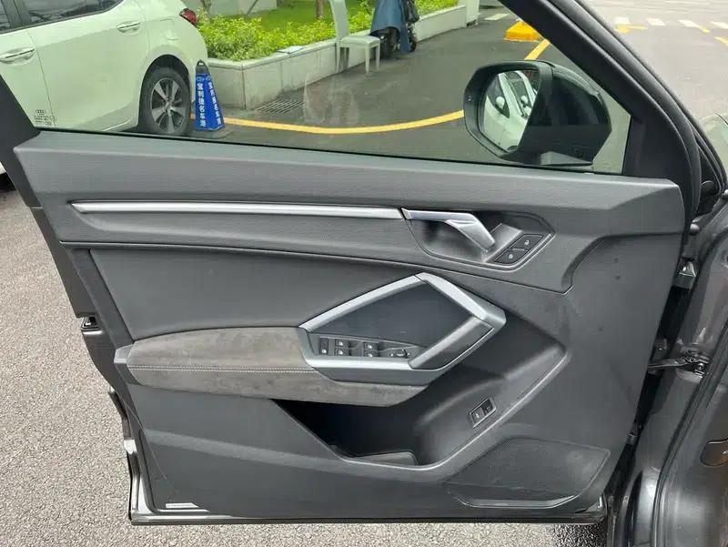 Audi Q3 Sportback 2022 40 TFSI Fashion Edition — миниатюра 9