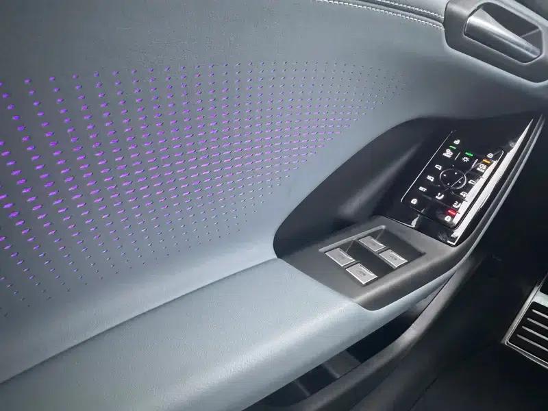 Audi Q6L e-tron 2026 First Edition — миниатюра 18