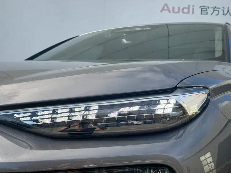 Audi Q6L e-tron 2026 First Edition — миниатюра 10