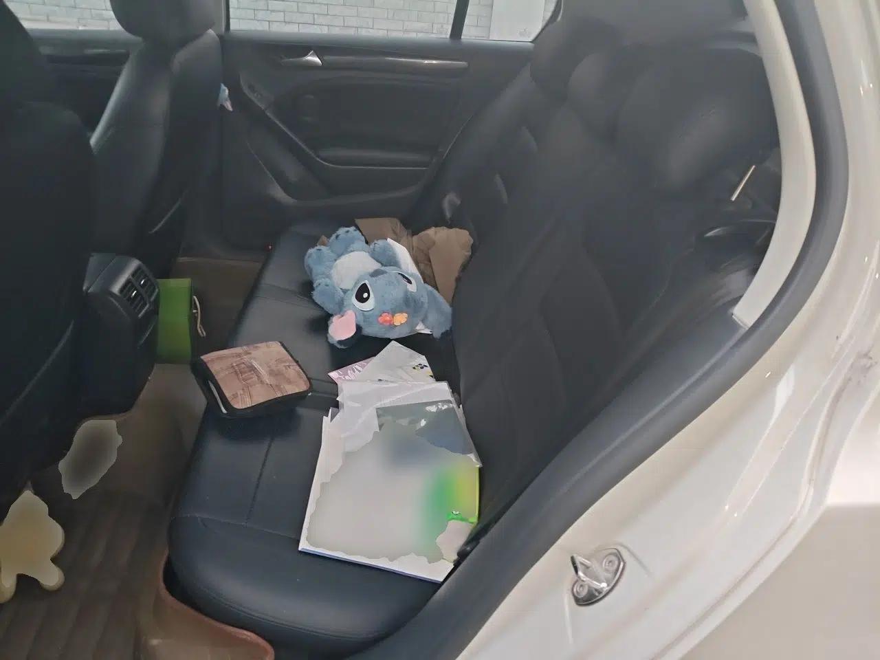 Volkswagen Golf 2014 1.6L Automatic Comfort Model — миниатюра 17