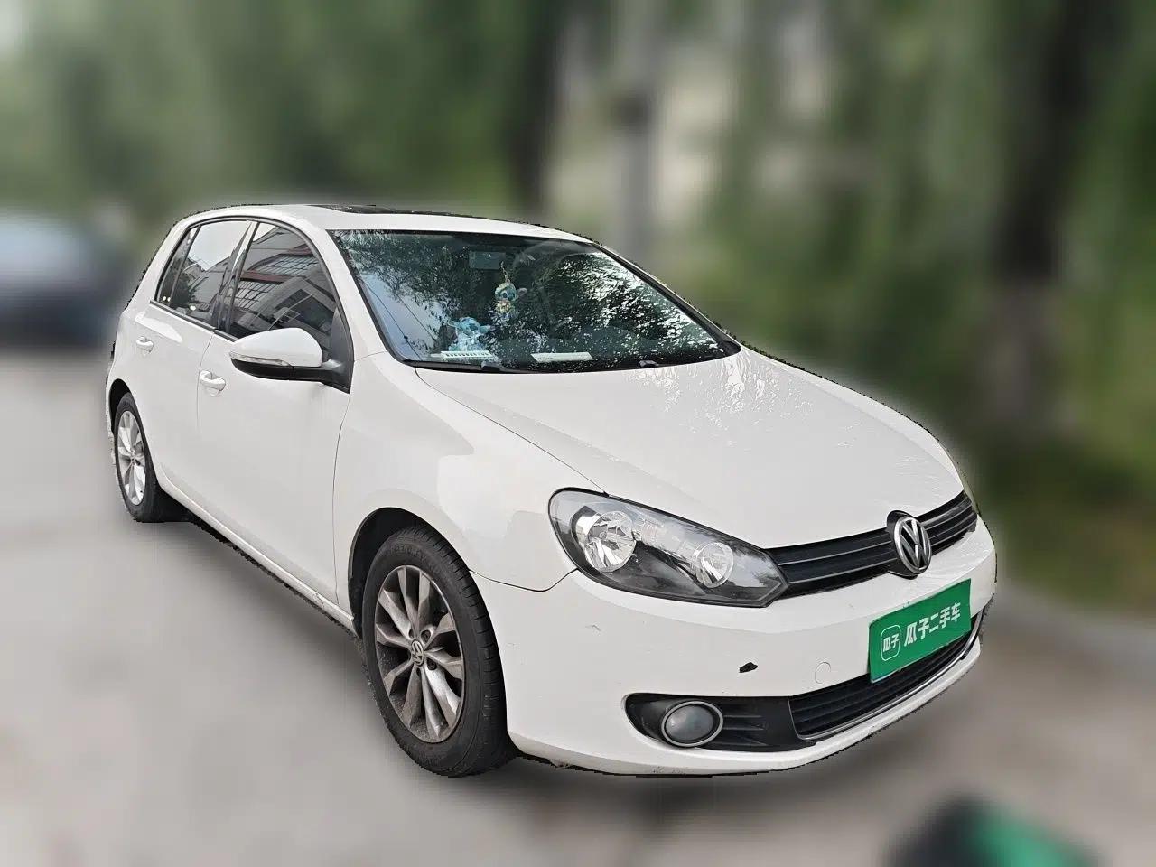 Volkswagen Golf 2014 1.6L Automatic Comfort Model — миниатюра 3