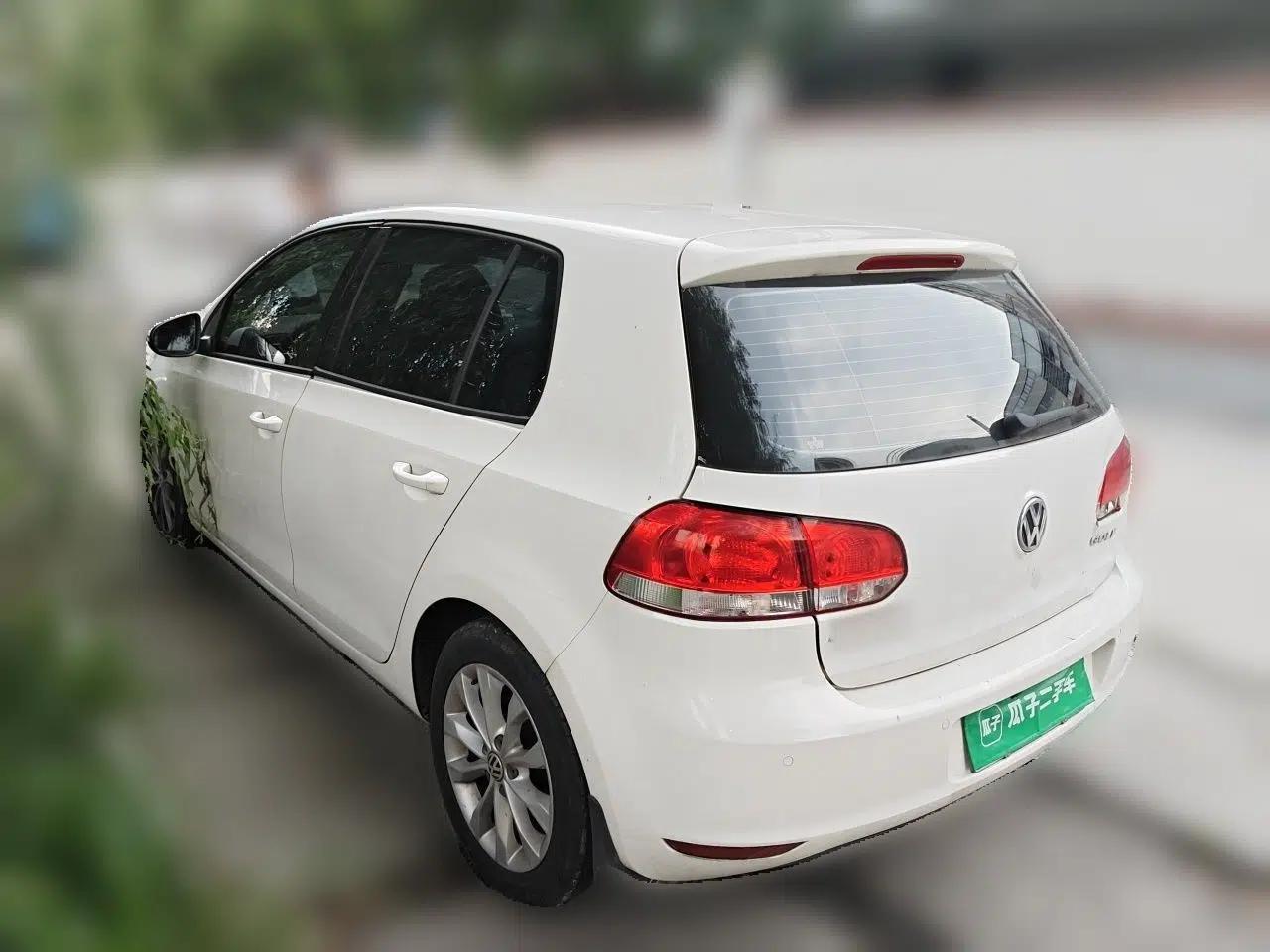 Volkswagen Golf 2014 1.6L Automatic Comfort Model — миниатюра 4