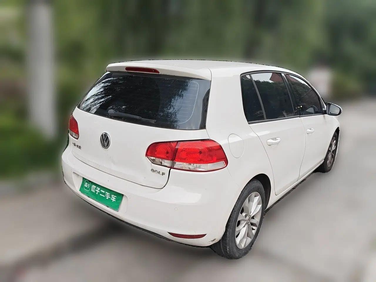 Volkswagen Golf 2014 1.6L Automatic Comfort Model — миниатюра 6