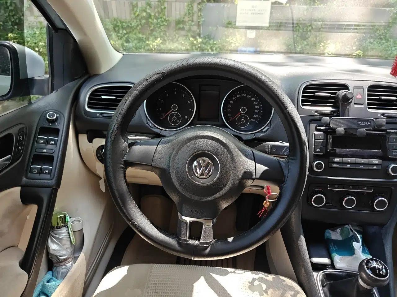 Volkswagen Golf 2012 1.4 TSI Manual Comfort Edition — миниатюра 10