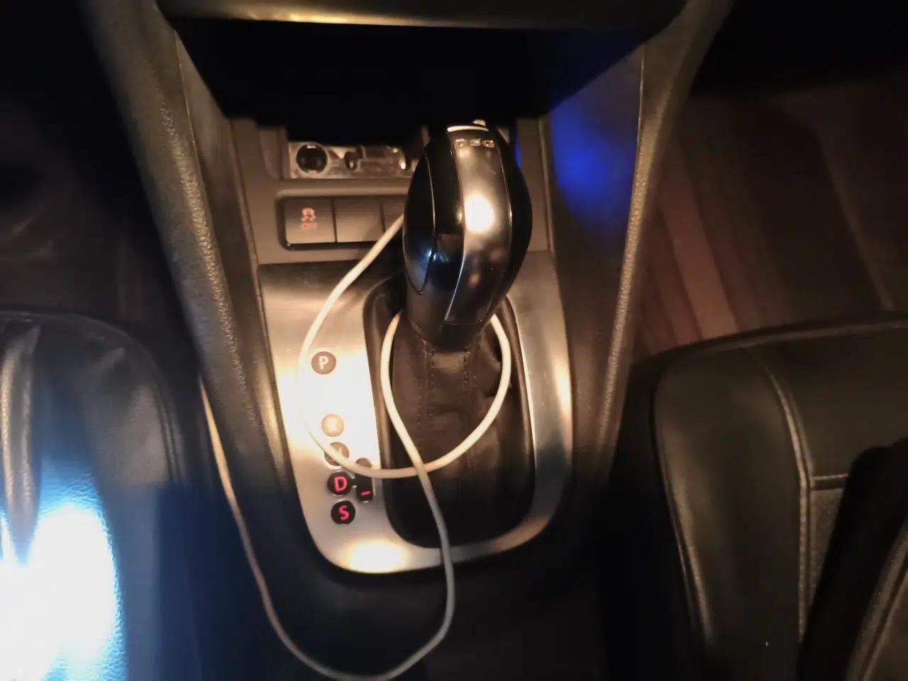 Volkswagen Golf 2011 1.4 TSI Automatic Comfort Model — миниатюра 14