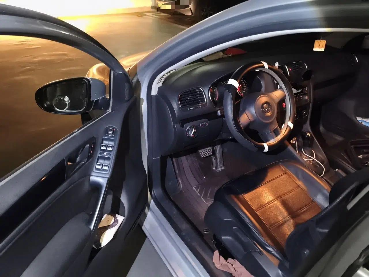 Volkswagen Golf 2011 1.4 TSI Automatic Comfort Model — миниатюра 16