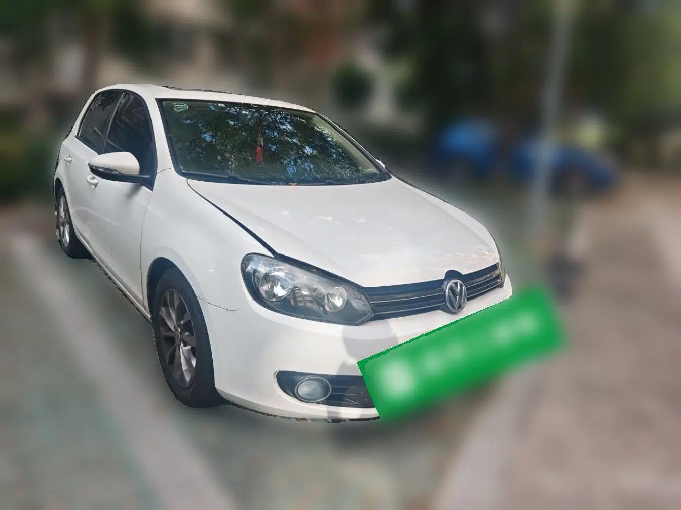 Volkswagen Golf 2012 1.6L Automatic Comfort Model — миниатюра 3
