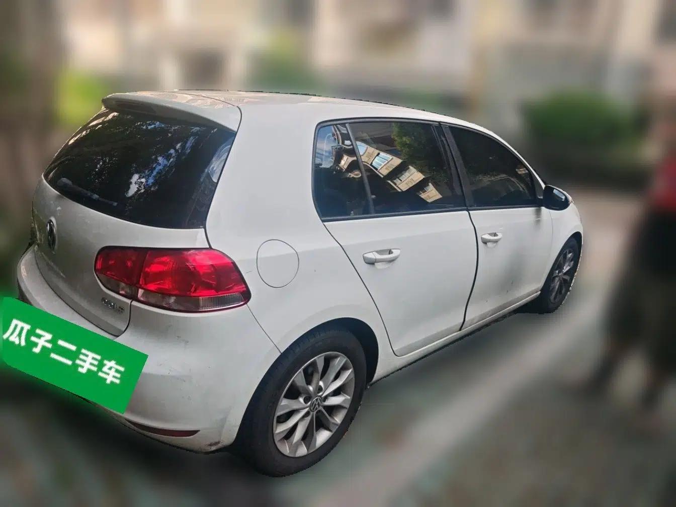 Volkswagen Golf 2012 1.6L Automatic Comfort Model — миниатюра 6