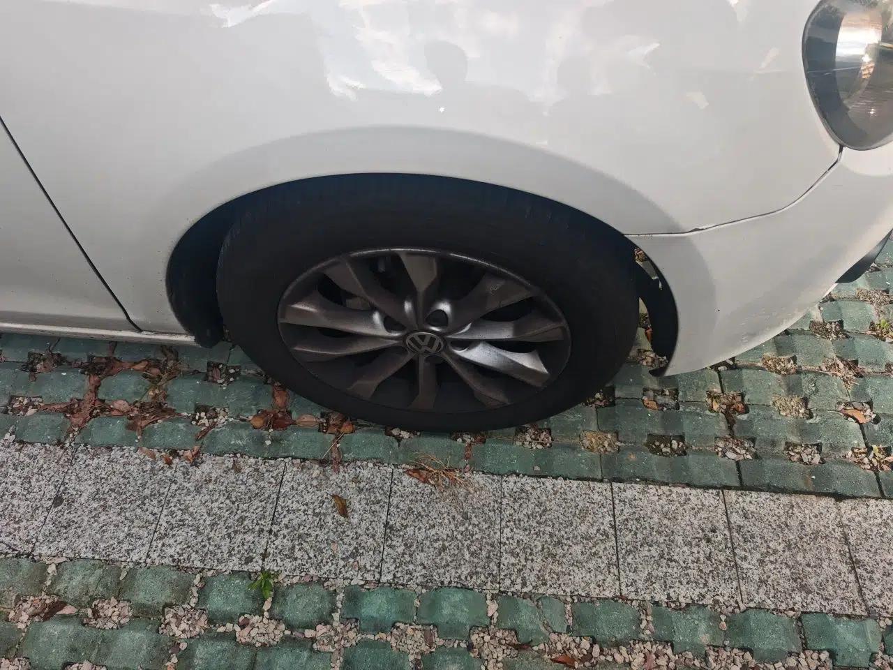 Volkswagen Golf 2012 1.6L Automatic Comfort Model — миниатюра 8