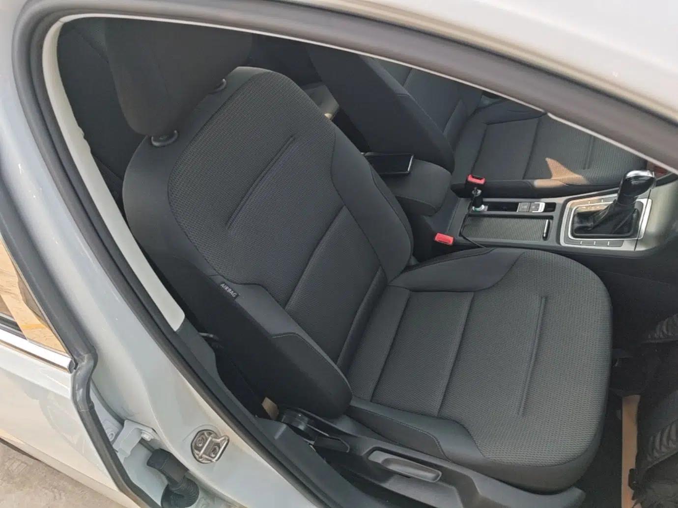 Volkswagen Golf 2016 230TSI Automatic Comfort Version — миниатюра 19