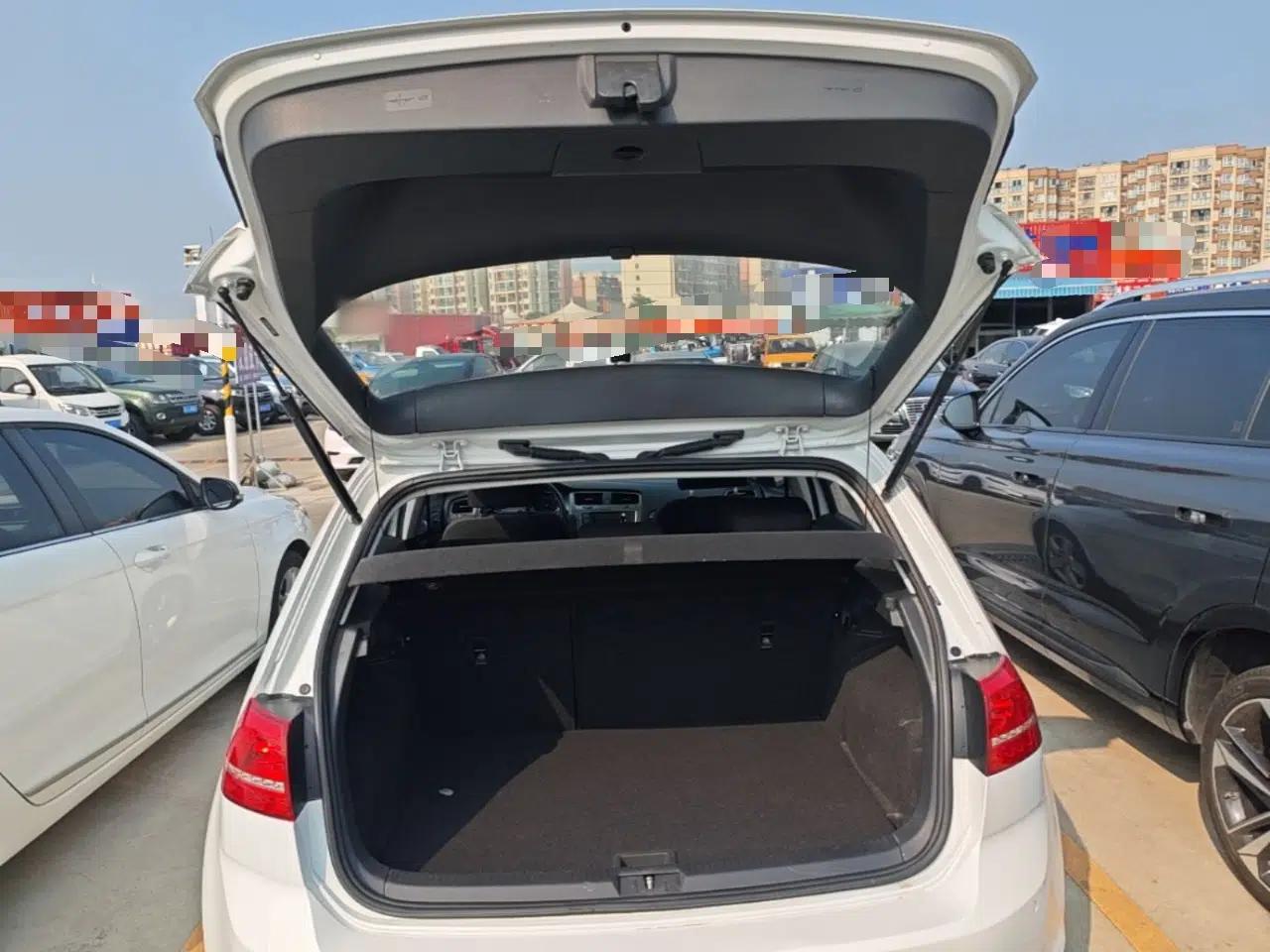 Volkswagen Golf 2016 230TSI Automatic Comfort Version — миниатюра 22