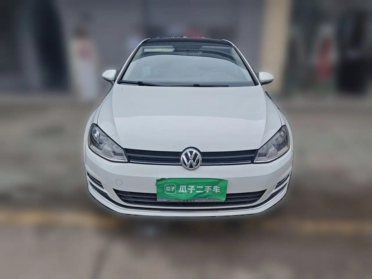Volkswagen Golf 2016 1.6L Automatic Comfort Model — миниатюра 2