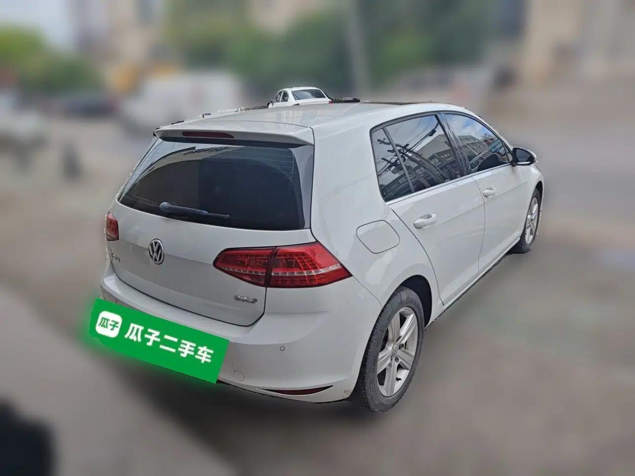 Volkswagen Golf 2016 1.6L Automatic Comfort Model — миниатюра 6