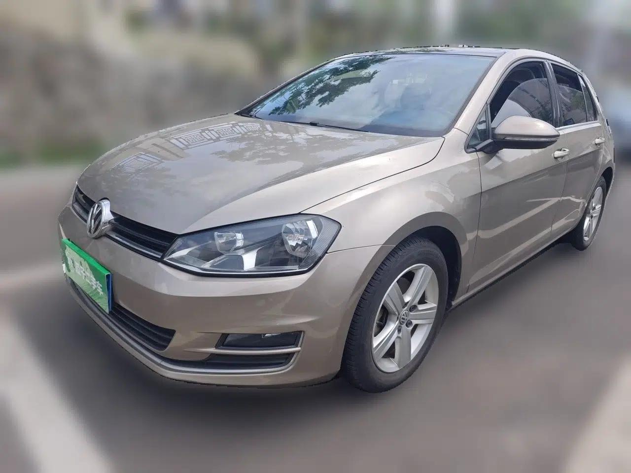 Volkswagen Golf 2015 1.4TSI Automatic Comfort Model — миниатюра 1