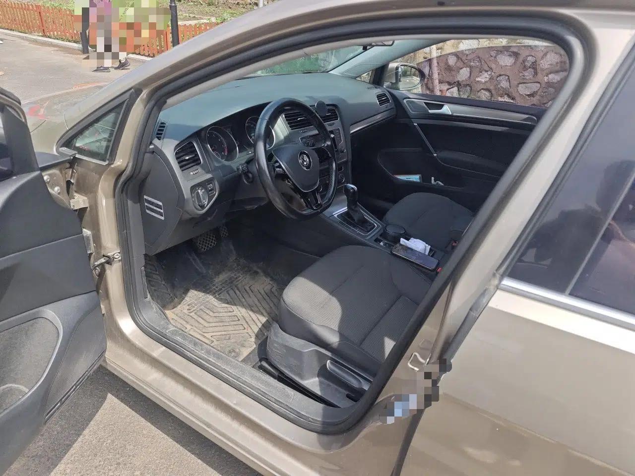 Volkswagen Golf 2015 1.4TSI Automatic Comfort Model — миниатюра 16